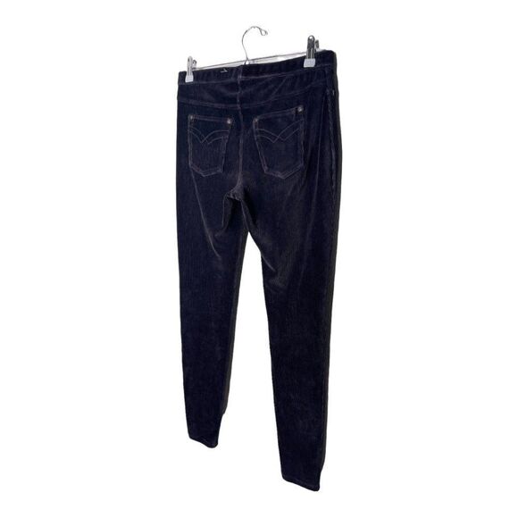 HUE Corduroy Leggings in Black - Picture 4 of 6